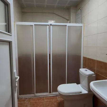 Kenedi Отель